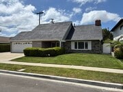 Photo - 1821 Pitcairn Dr House