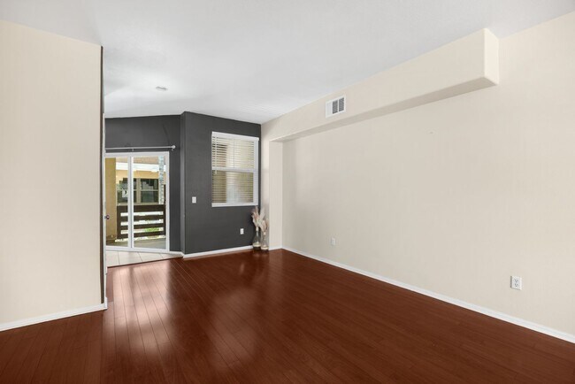 Photo - Charming 3-bedroom, 3-bathroom Condo