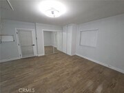 Photo - 3049 Mulberry St