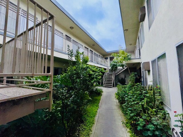 Photo - 610 N Wilton Pl Unit 3