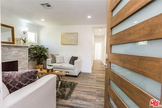 Photo - 1400 N Ave 46