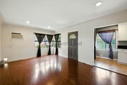 Photo - 1427 W I St House