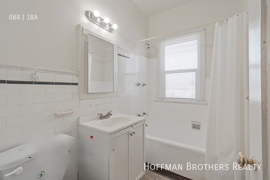 Photo - 3918 Beverly Blvd Unit 507