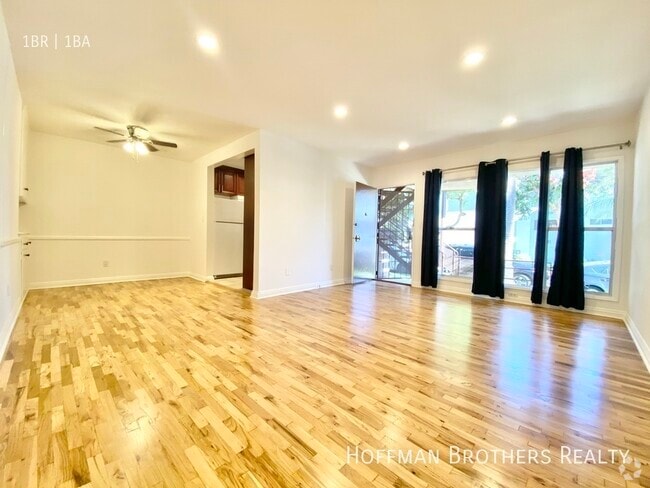 Building Photo - 8407 Clinton Ave Unit 2A Rental