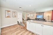 Photo - 1307 W 9th St House