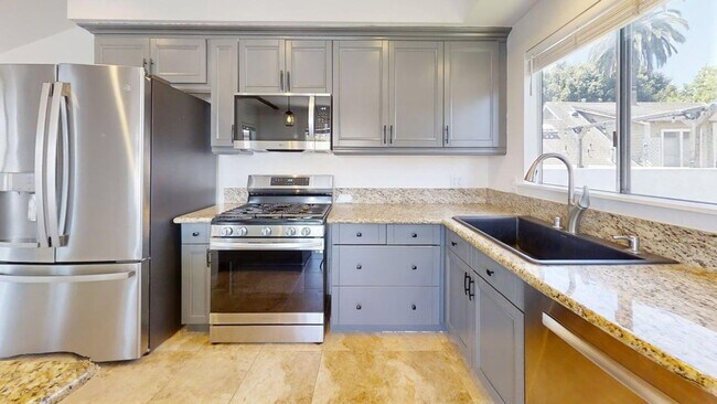 Photo - 2BD/1BA Apartment in Belmont Heights Unit 630 Mira Mar Avenue (Upstairs Back )