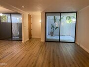 Photo - 500 E Del Mar Blvd Townhome