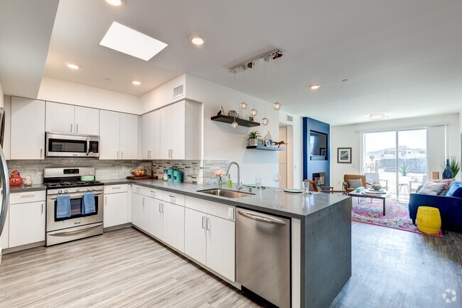Building Photo - Type: D1 | 2 Bedroom | 2 Bathroom Unit 404 Rental