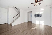 Photo - 1482 Franceschi Dr