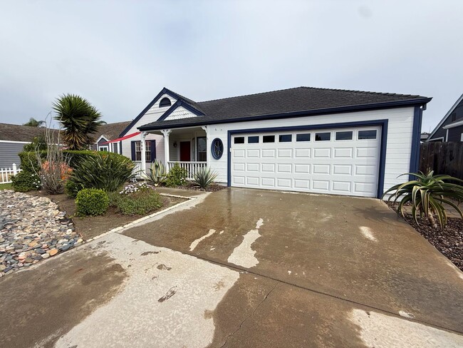 Photo - Charming 2 Bed/2 Bath Home for Rent in Oceanside!