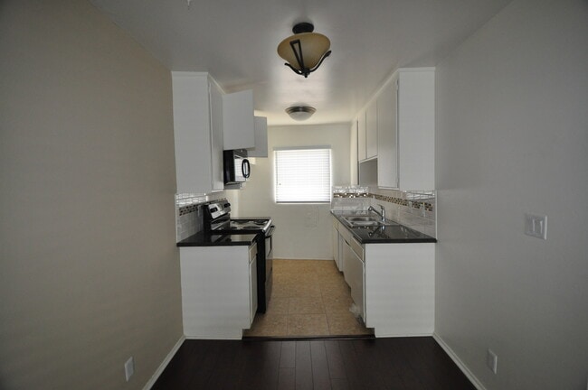 Photo - 4201 Arch Dr Unit 12