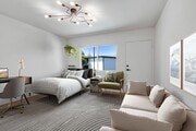 Photo - Newly renovated studio apartment with park... Unit E