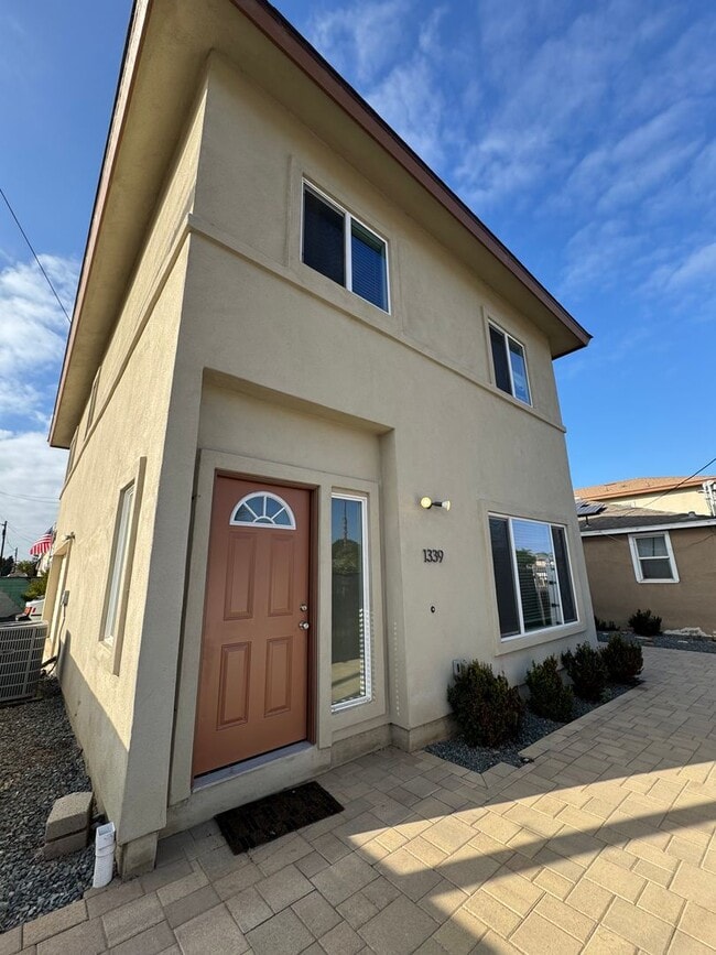 Building Photo - PRICE REDUCED!