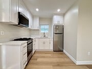 Photo - Private, Cozy, Backhouse Studio Located In...