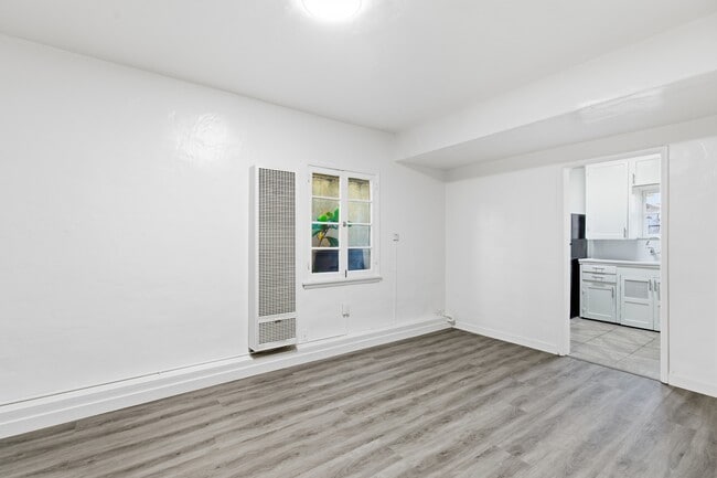 Photo - 2401 20th St Unit 2401 C