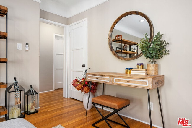 Photo - 1332 Ocean Park Blvd Unit D