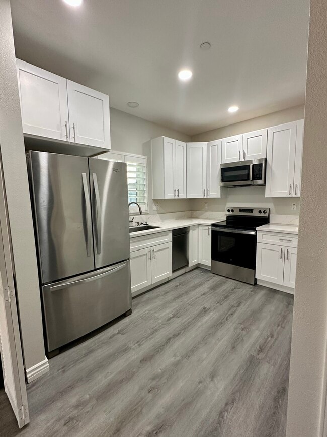 Photo - 7860 Montecito Ln