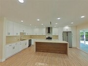 Photo - 17633 Nordhoff St