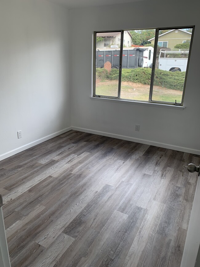 Bedroom 2 - 3485 Hadley Way