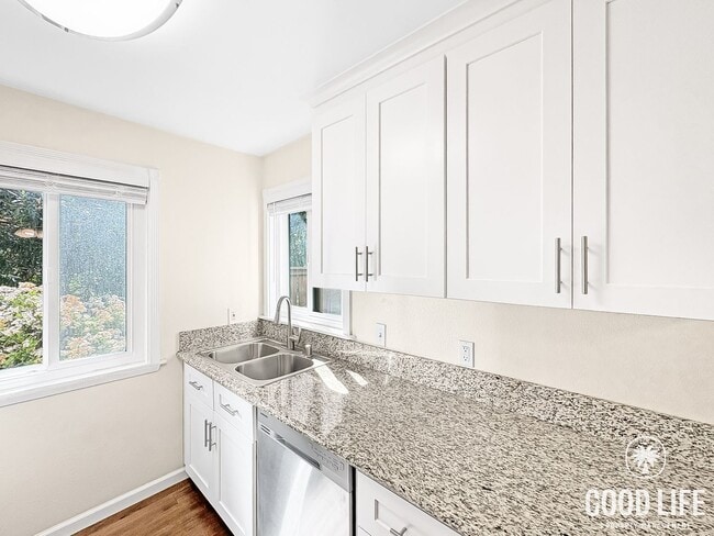 Photo - Clean & Move-In Ready Upgraded Condo in Prime Scripps Ranch Location