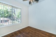 Photo - Hampshire Square Apartment Homes