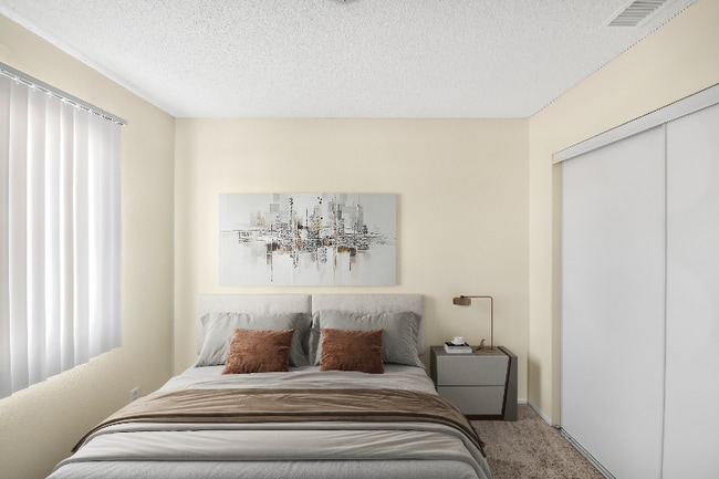 Photo - 1341 E Ave R