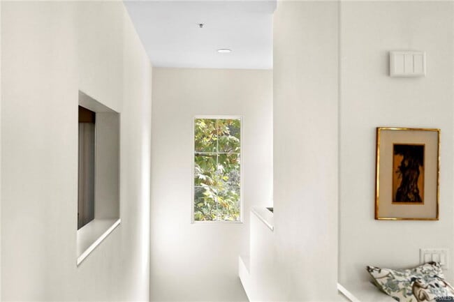 Photo - 4 Firenze Ct