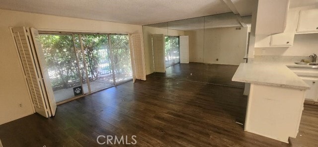 Building Photo - 3050 S Bristol St Unit 9D