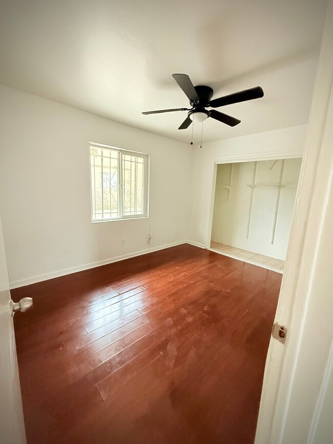 Photo - 5443 Imperial Ave Unit 5443