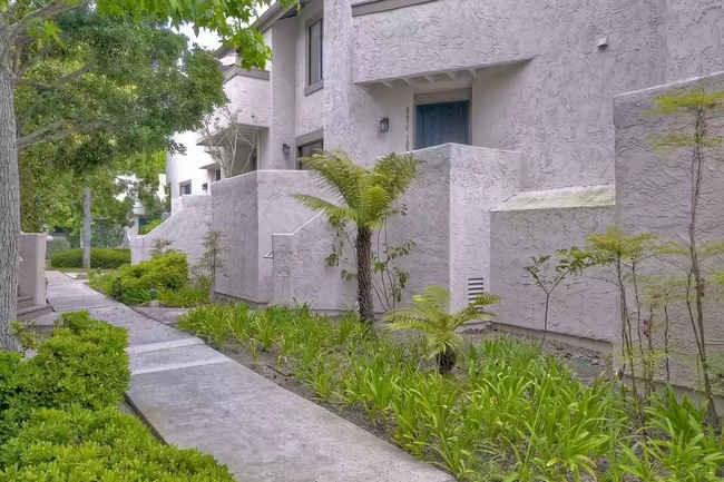 Photo - 8450 Via Sonoma