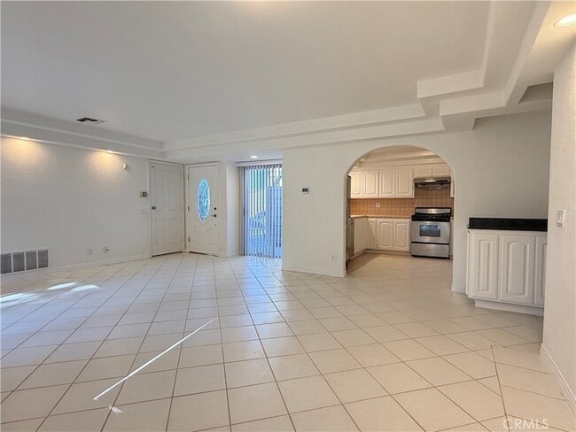 Photo - 16004 Sierra Pass Way