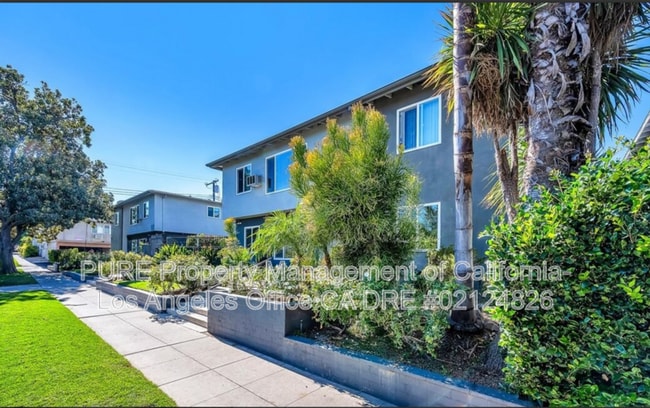 Building Photo - 4427 Murietta Ave