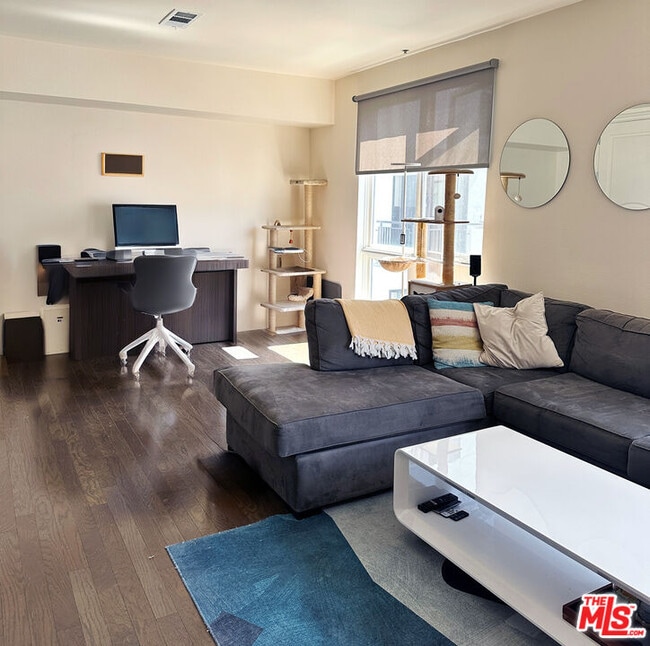 Photo - 1234 Wilshire Blvd Unit 521