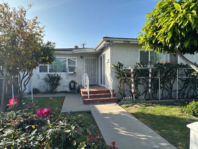 Building Photo - Beautifully remodeled 1-bed 1-bath centrally located in Artesia, CA