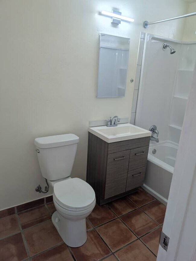 Photo - 406 S Myers St Unit 406