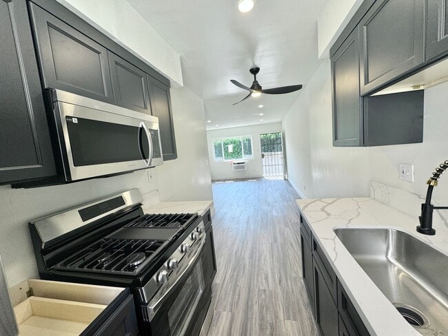 Photo - 12750 Matteson Ave Unit 5