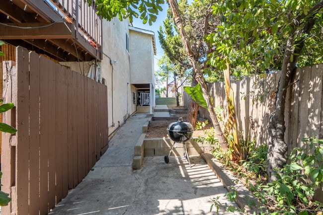 Photo - 4210 Cumberland Ave