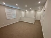 Photo - 3 Bedroom Home for Rent in Valencia!