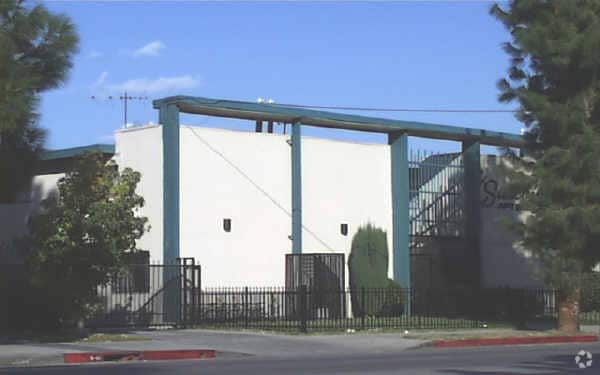 Saticoy Apartments - Saticoy Apartments
