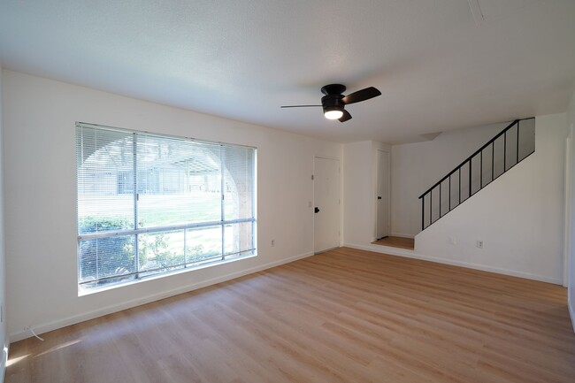 Photo - Spacious 3-Bedroom Home with 2-Car Garage in Riverside!