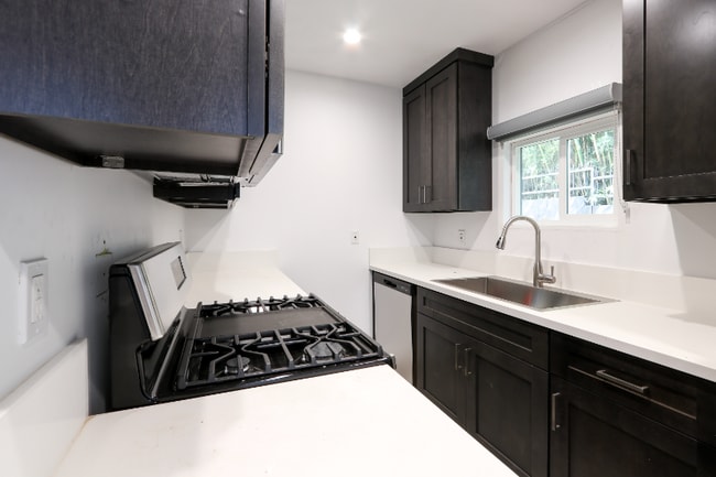 Photo - 410 Lucas Ave Unit B