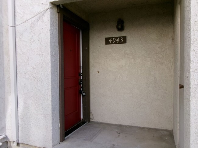 Building Photo - TWO BEDROOM CONDO IN CYPRESS AVAILABLE--CALL US TODAY!