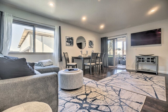 Photo - 2628 Worden St Unit ID1308473P