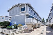 Photo - 2218 Mathews Ave
