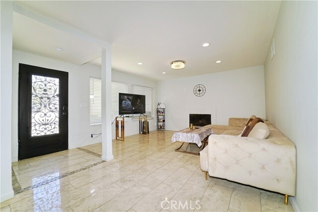 Photo - 4700 Topanga Canyon Blvd