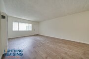 Photo - 5132 1/2 Yarmouth-47D Condo Unit 47D