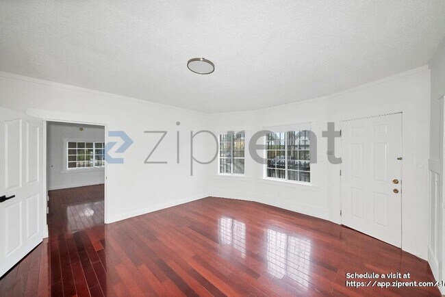 Photo - 1425 3rd Ave