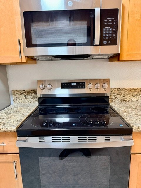 Photo - 14925 Sherman Way Unit 115