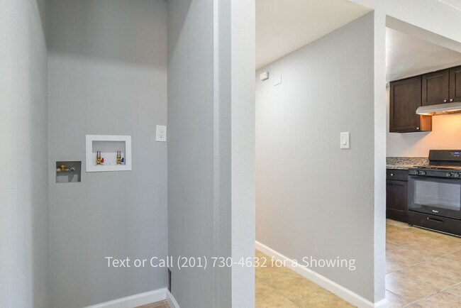 Photo - 3 Bedroom, 1.5 Bath Apartment with Garage ...