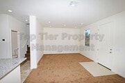 Photo - ***Charming 3 bed / 2.5 bath Townhome in O...